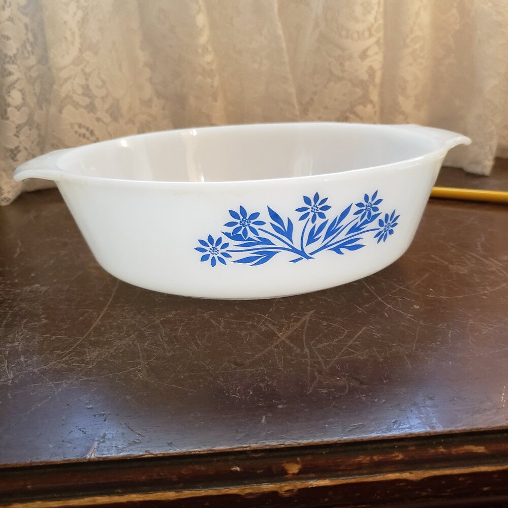 Vintage Anchor Hocking Fire King Casserole Dish